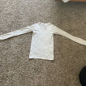 Lululemon white long sleeve swiftly tech size 6